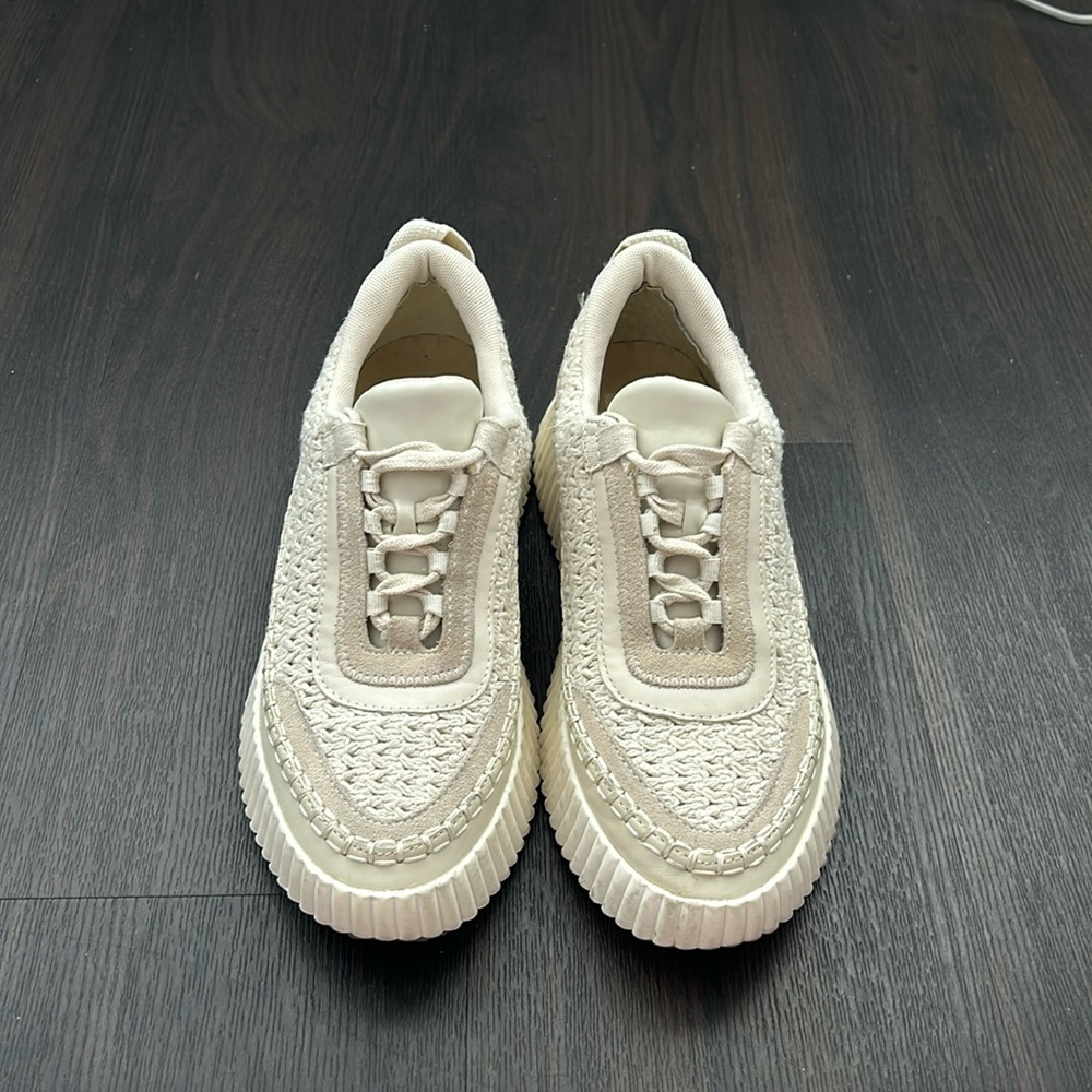Dolce Vita Dolen Sneakers in Sandstone Knit